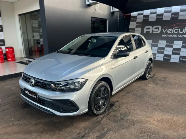 Carro Volkswagen Polo 2024 Track 1.0 Flex 12V 5p
