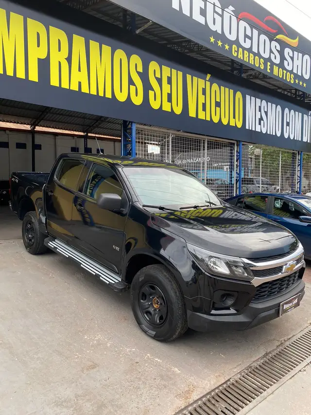 Carro Chevrolet S10 Cabine Simples 2021 S10 2.8 CTDi Chassi Cabine LS 4WD