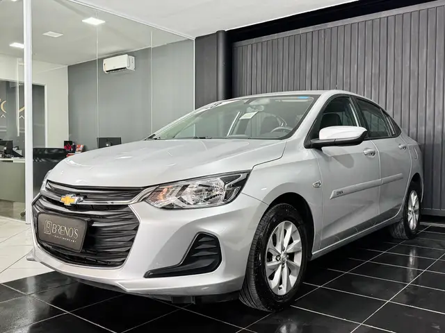 Carro Chevrolet Onix Plus 2023 LT 1.0 Turbo (Aut.)