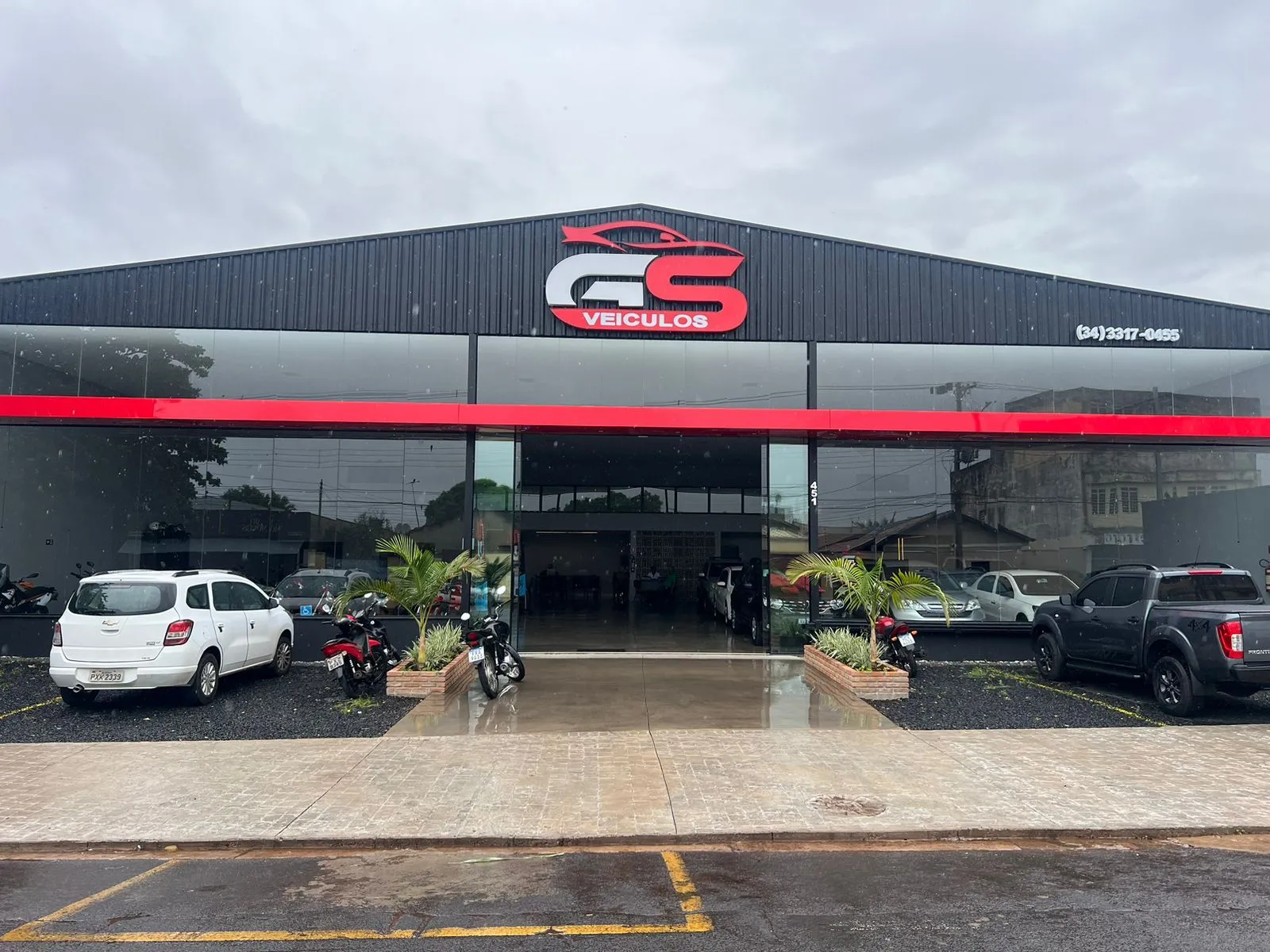 Fachada da loja G S VEICULOS - Uberaba - MG