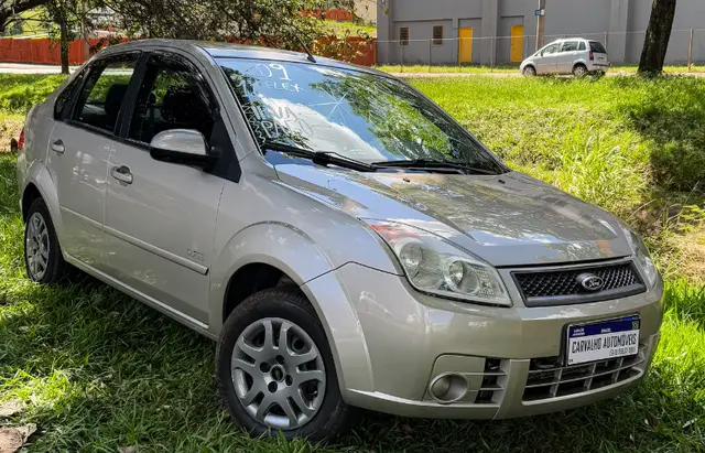 Carro Ford Fiesta Sedan 2009 1.6 (Flex)