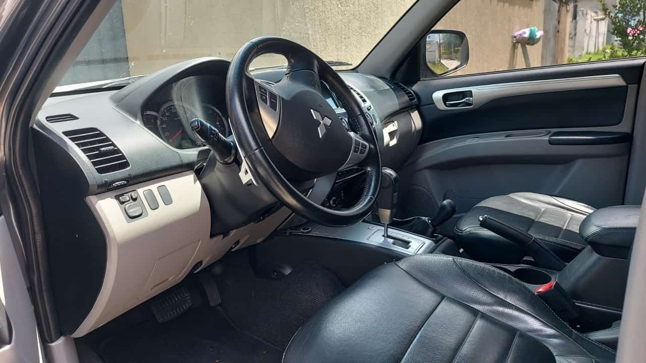 Mitsubishi Pajero Dakar