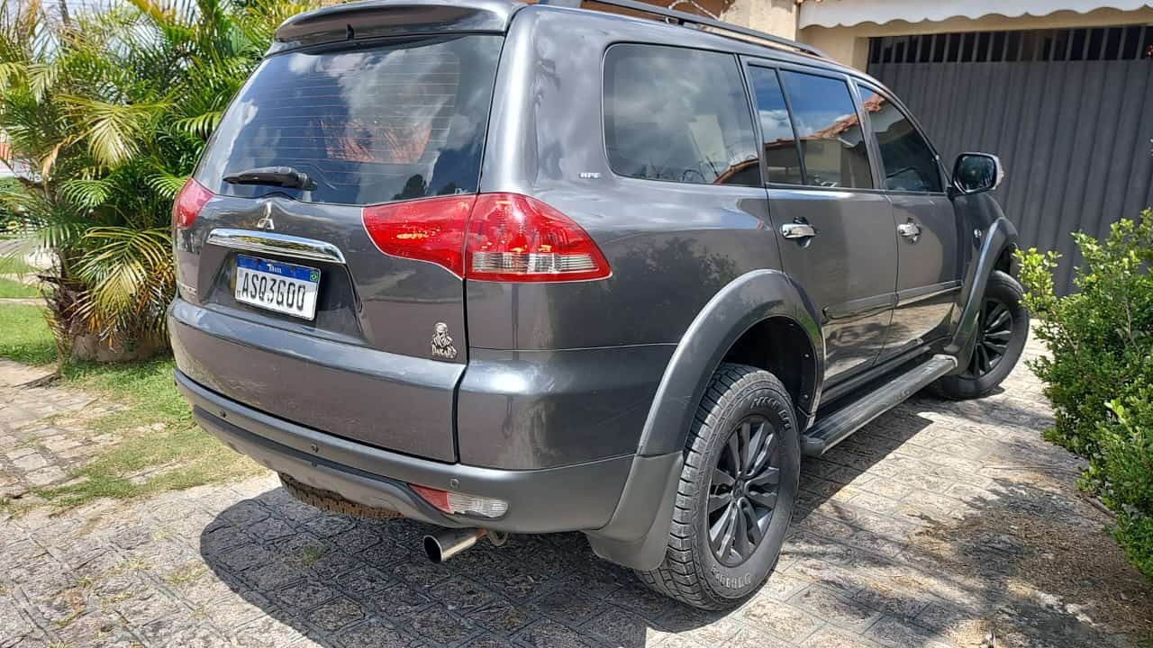 Mitsubishi Pajero Dakar