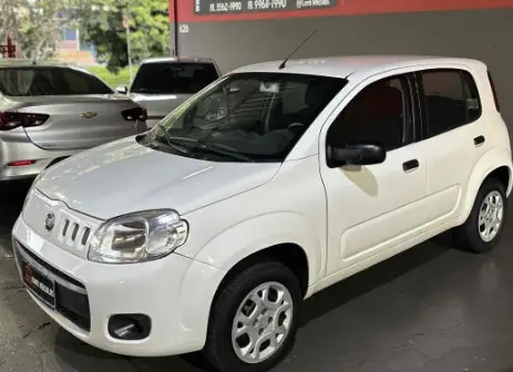 Carro Fiat Uno 2014 Vivace 1.0 8V (Flex) 4p