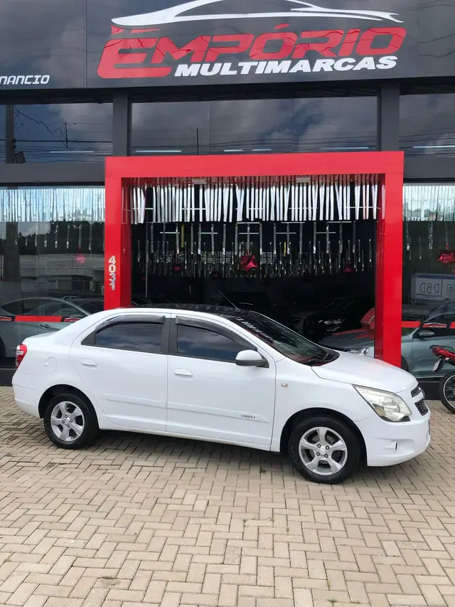 Carro Chevrolet Cobalt 2014 LT 1.4 8V (Flex)