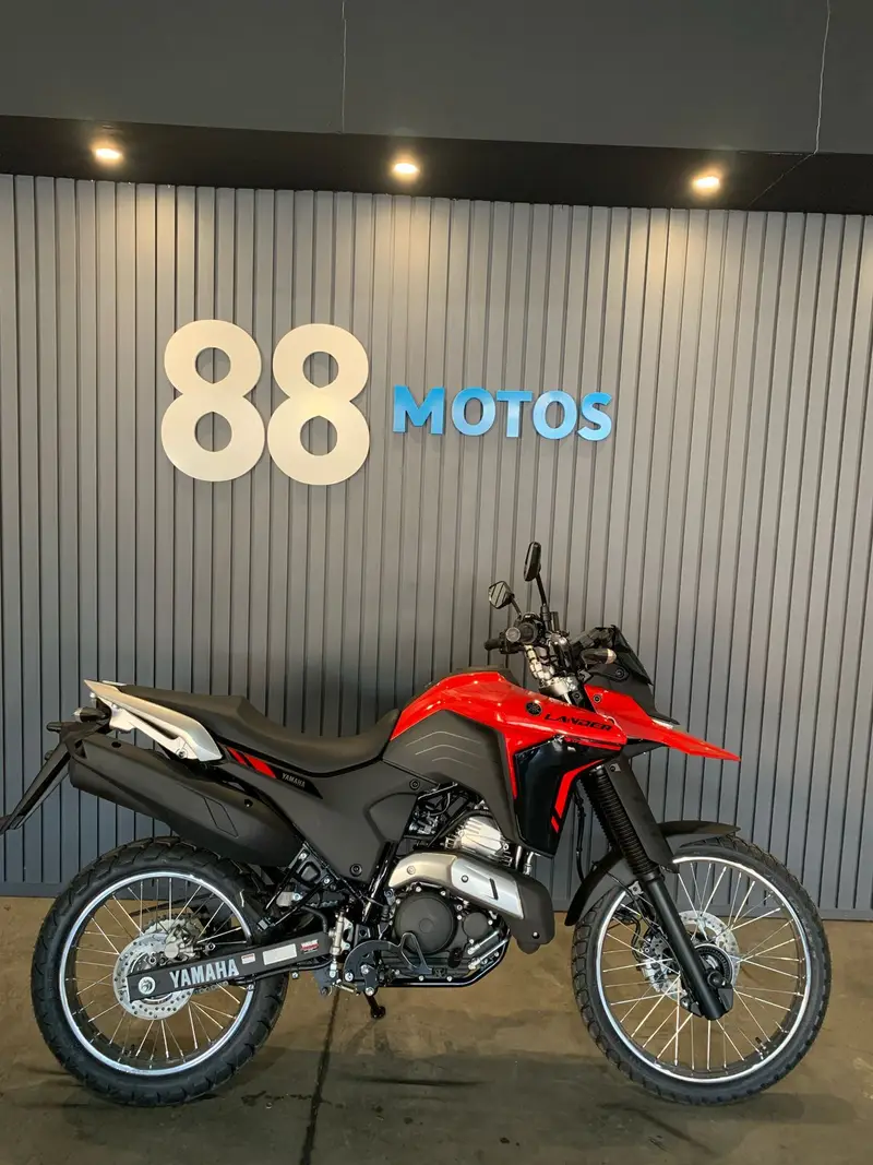 Yamaha XTZ 250 Lander Connected