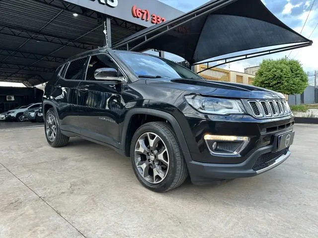 Carro Jeep Compass 2018 2.0 Limited (Aut) (Flex)