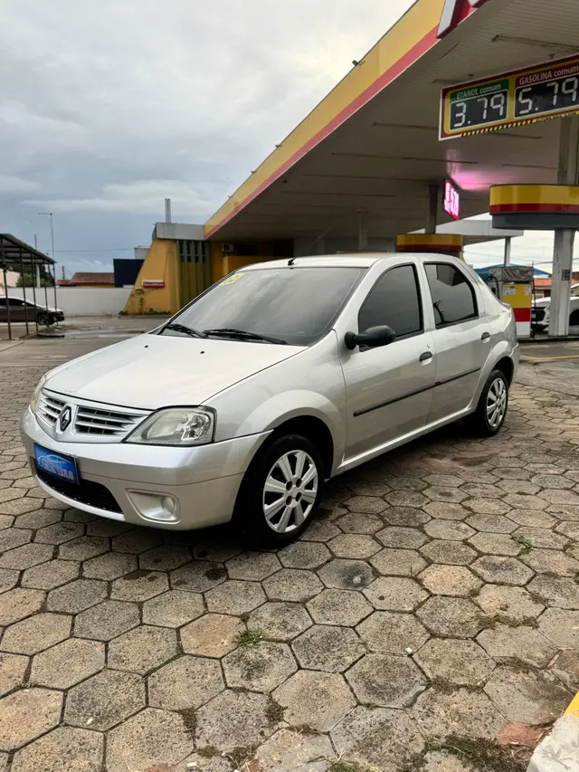 Carro Renault Logan 2009 Expression 1.6 8V Hi-Torque (flex)