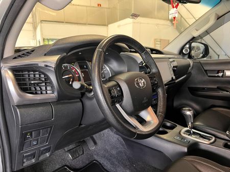 HiluxCabineDupla SRX 2.8 TDI CD 4x4 (Aut)