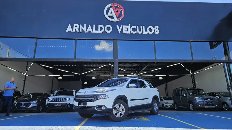 Fiat Toro Freedom Open Edition 1.8 AT6 4x2 (Flex)