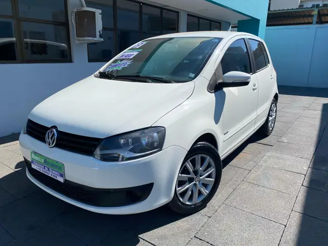 Carro Volkswagen Fox 2013 1.6 VHT (Flex)