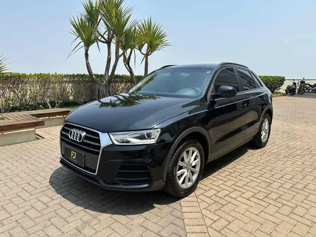 Carro Audi Q3 2017 1.4 TFSI Attraction S Tronic