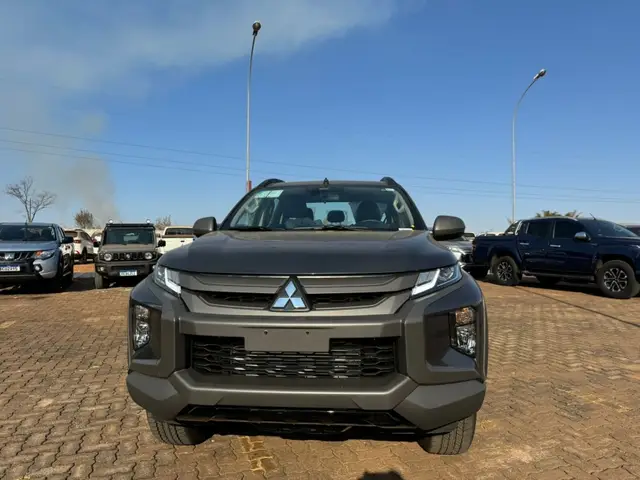 Carro Mitsubishi L200 Triton Sport 2025 Outdoor GLS 2.4