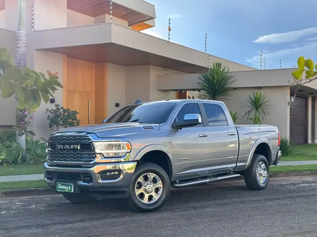 Carro RAM 2500 2021 Ram 2500 CD 6.7 4X4 Laramie