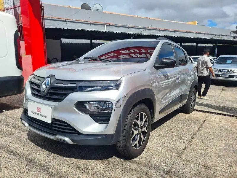 Renault Kwid Outsider 1.0 12v SCe (Flex)