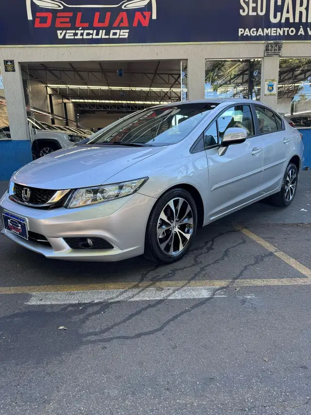 Carro Honda Civic 2015 LXR 2.0 i-VTEC (Aut) (Flex)