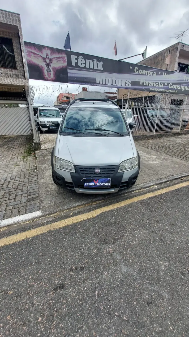 Fiat Idea Adventure Locker 1.8 (Flex)