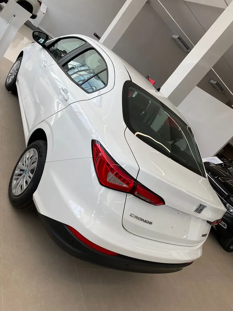 Fiat Cronos 1.0 (Flex) MT