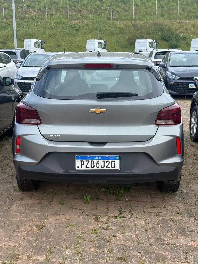 Chevrolet Onix 1.0