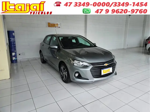 Carro Chevrolet Onix 2024 LT 1.0