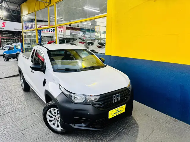 Carro Fiat Strada 2023 Endurance 1.4 Cabine Plus (Flex)