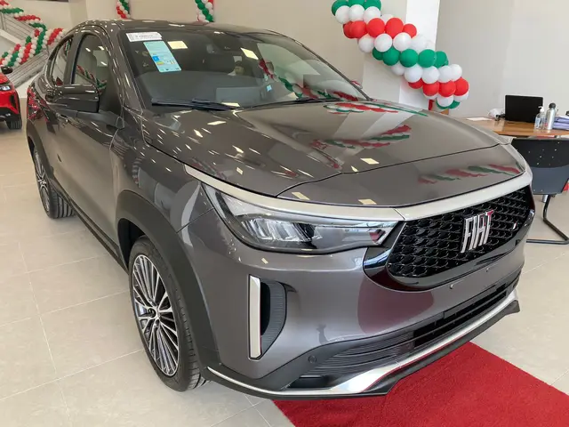 Carro Fiat Fastback 2025 Impetus