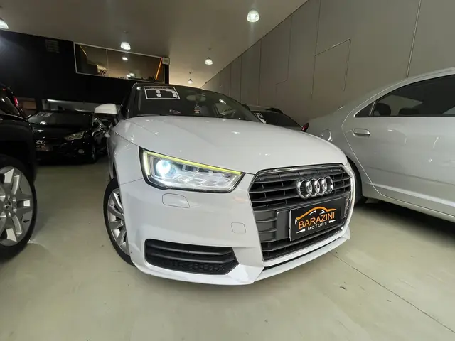 Carro Audi A1 2017 Sportback 1.8 TFSI 192cv 5p S-tronic