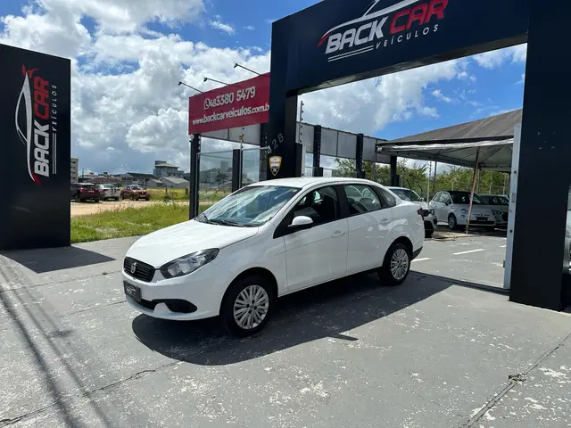 Carro Fiat Grand Siena 2021 Evo Attractive 1.4 8V (Flex)