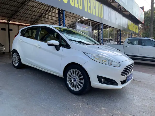 Carro Ford New Fiesta Hatch 2014 New Fiesta Titanium 1.6 16V PowerShift