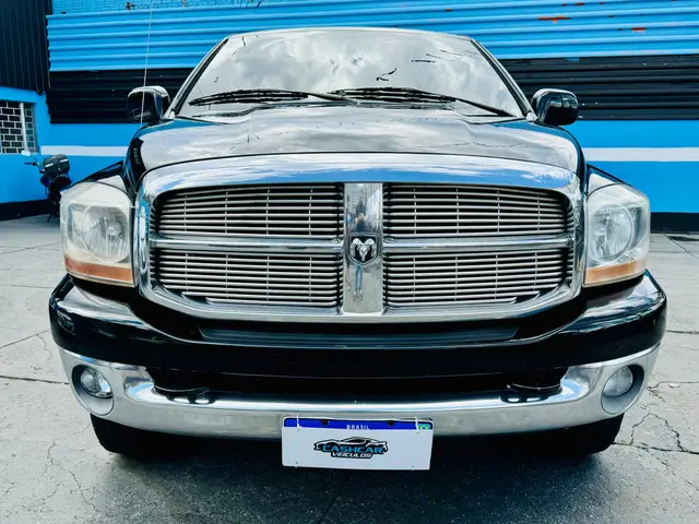 Carro Dodge RAM 2006 Ram 2500 QC 5.9