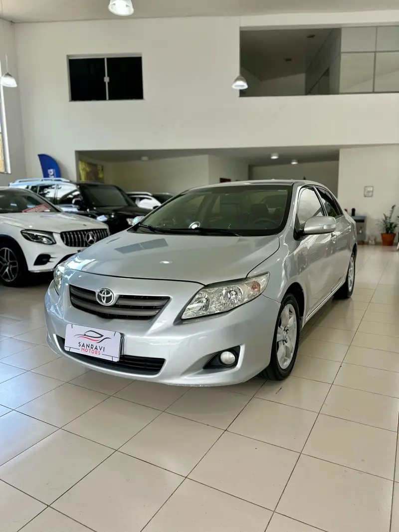 Toyota Corolla Sedan XEi 1.8 16V (flex)