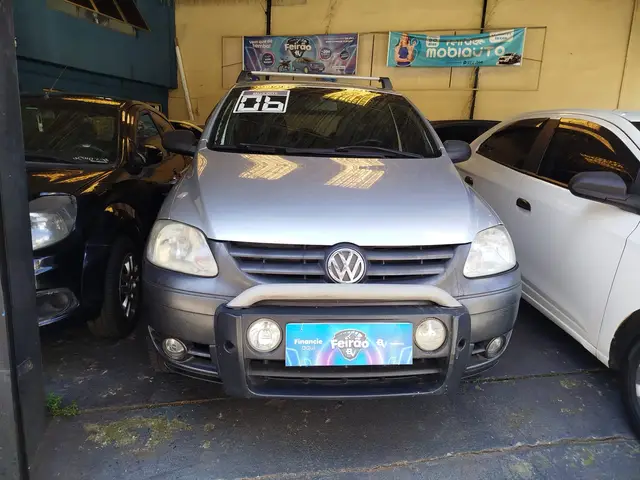 Carro Volkswagen CrossFox 2006 1.6 (Flex)