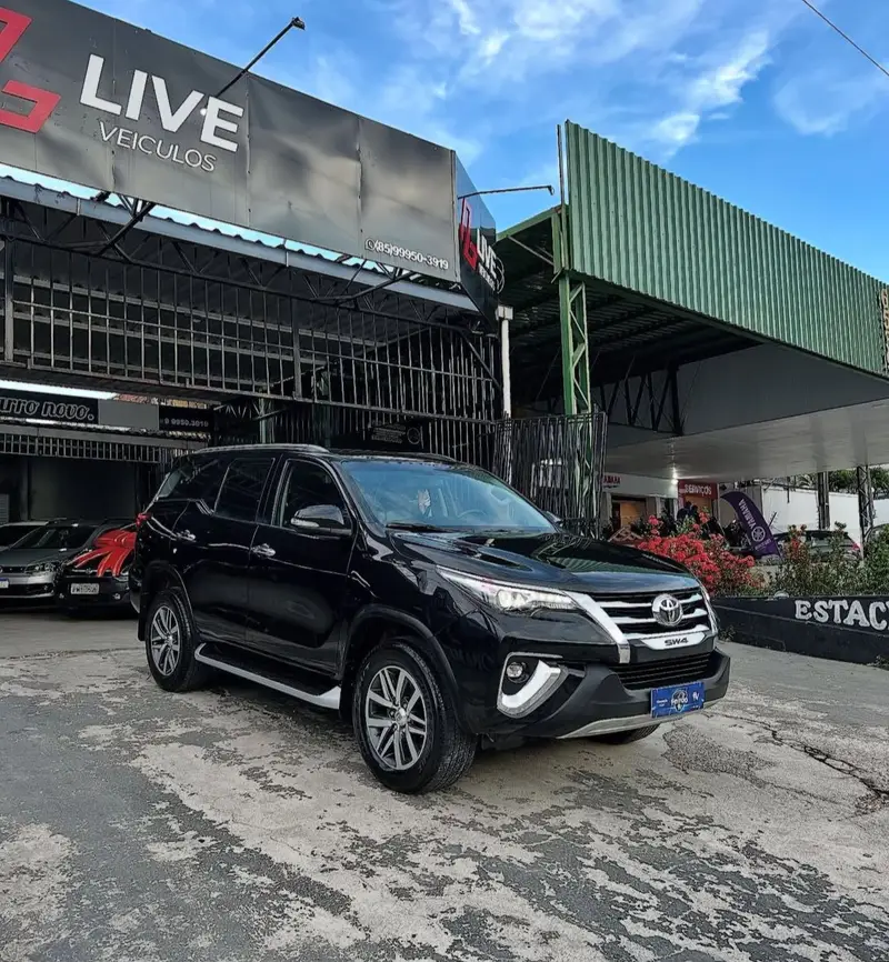 Toyota SW4 2.8 TDI SRX 5L 4x4 (Aut)