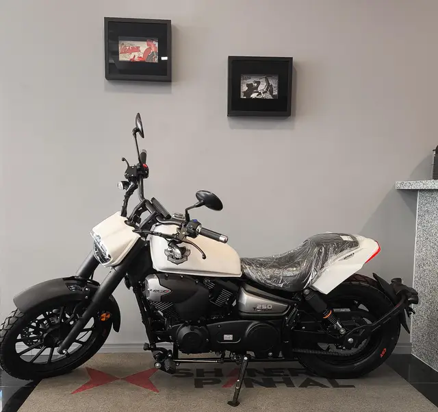 Moto Shineray Titanium 250 2025 EFI