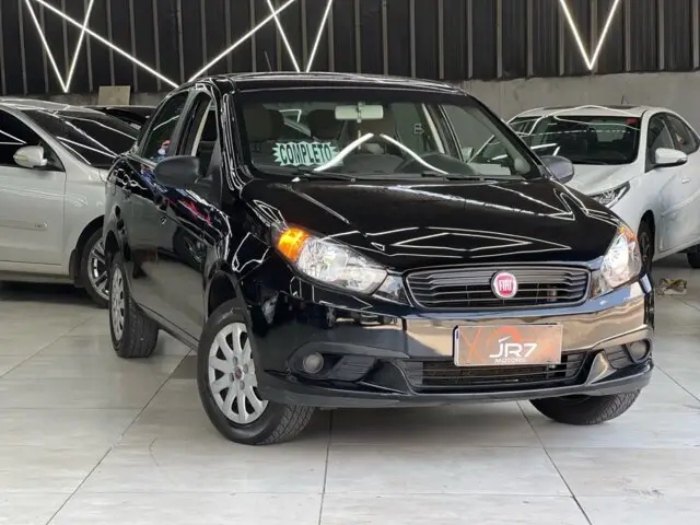 Carro Fiat Grand Siena 2021 Evo Attractive 1.4 8V (Flex)