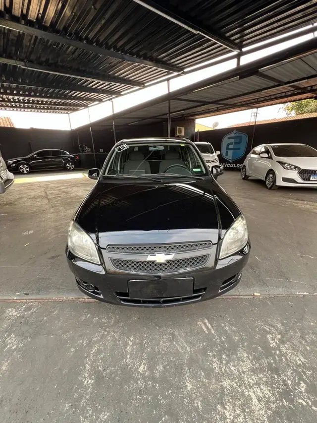 Carro Chevrolet Celta 2013 LT 1.0 (Flex)