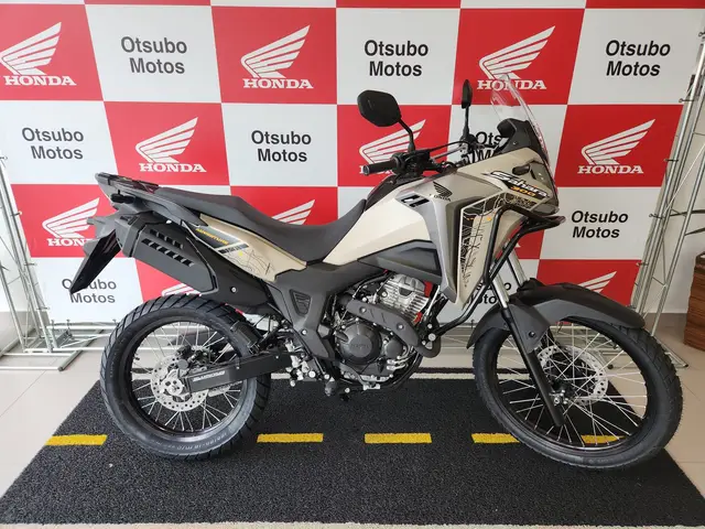 Carro Honda XRE Sahara 300 2025 Adventure