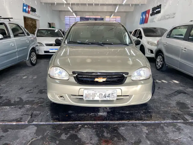 Carro Chevrolet Classic 2010 LS 1.0 VHCE (Flex)