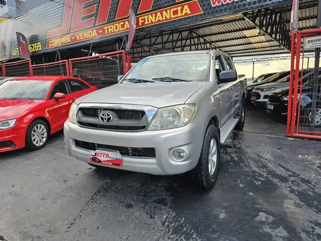 Carro Toyota Hilux Cabine Dupla 2011 Hilux STD 4x4 2.5 (cab. dupla)
