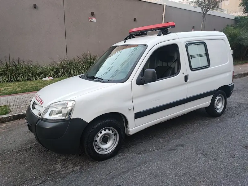 Peugeot Partner Furgão 1.6 16V (Flex)