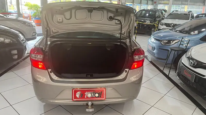 Ford Ka Sedan SE 1.5 16v (Flex)