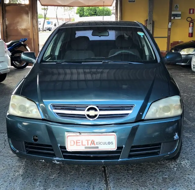 Carro Chevrolet Astra Sedan 2009 Advantage 2.0 (Flex)