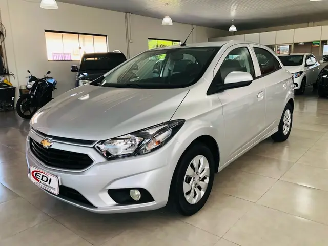 Carro Chevrolet Onix 2017 1.0 LT SPE/4