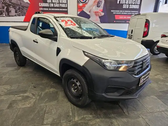 Carro Fiat Strada 2023 Endurance 1.4 Cabine Plus (Flex)