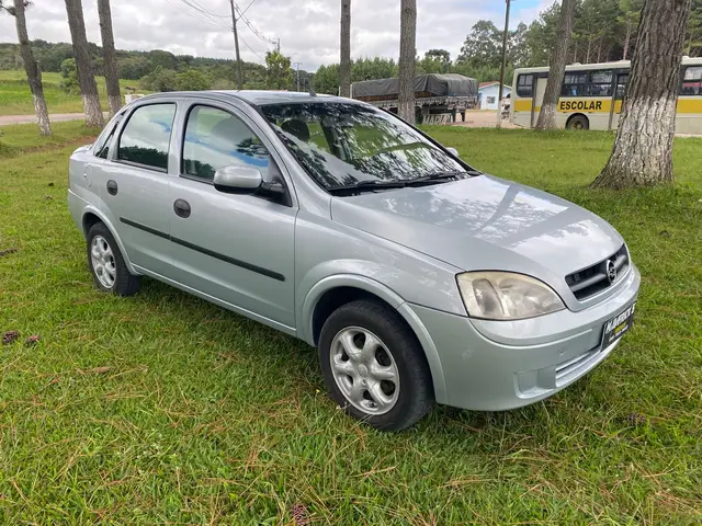 Carro Chevrolet Corsa Sedan 2007 Maxx 1.8 (Flex)