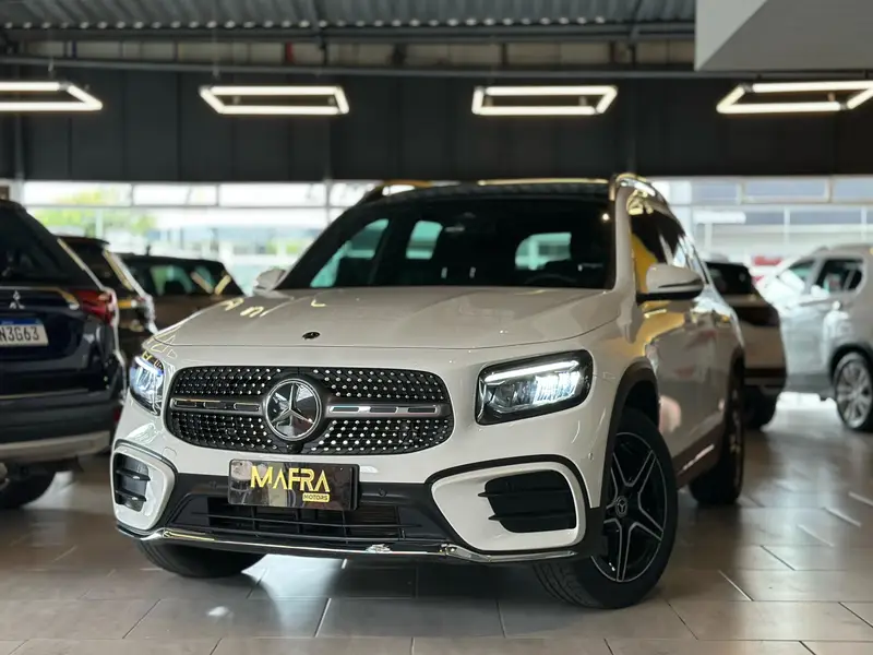 Mercedes-Benz GLB 220 4M AMG Line