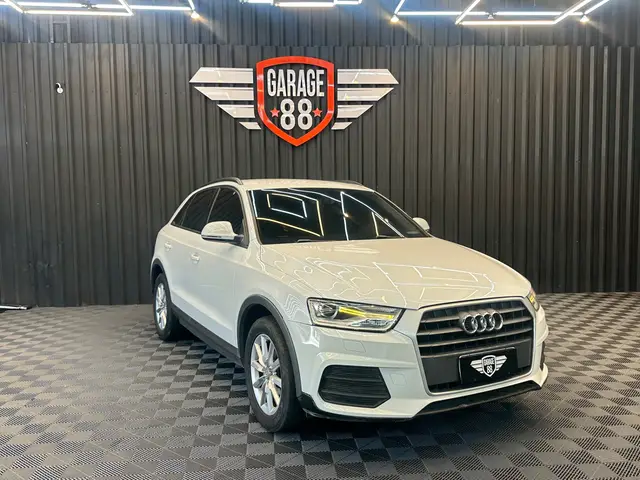 Carro Audi Q3 2017 1.4 TFSI Ambition S Tronic (Flex)