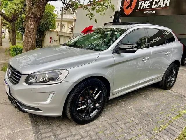 Carro Volvo XC60 2017 2.0 T5 Momentum