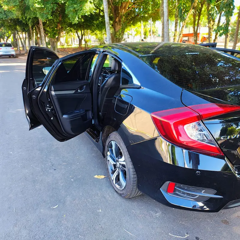 Honda Civic 1.5 Touring Turbo Aut