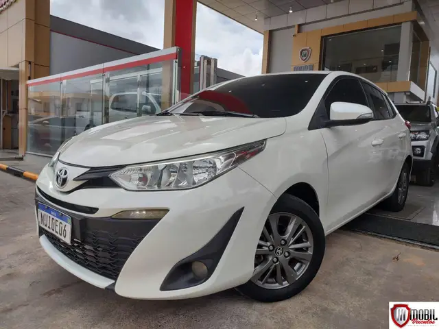 Carro Toyota Yaris Sedan 2020 1.5 XL Plus Connect CVT (Flex)